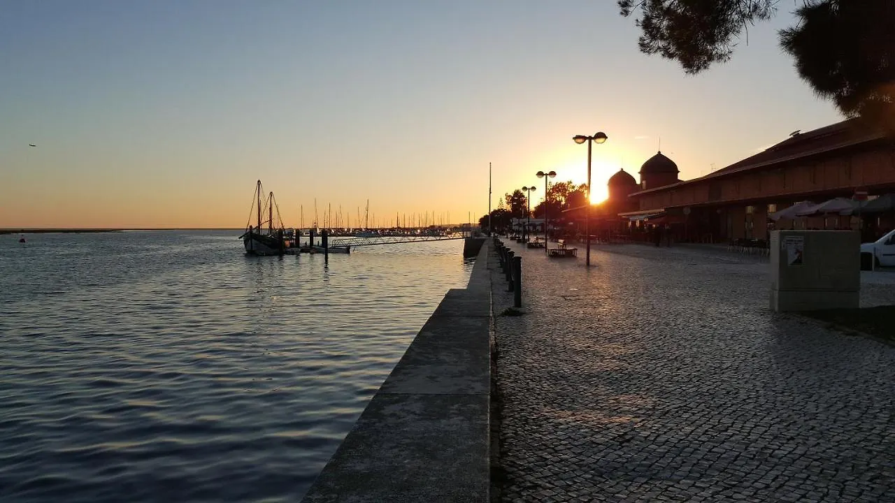 Casa Sonhos Da Baixa-Downtown Dreams Olhao Villa 0*,